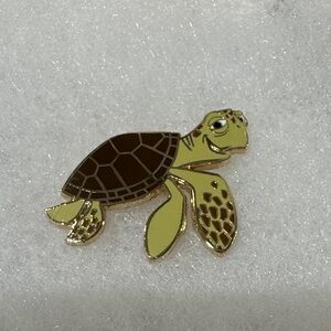 Disney Crush Finding Nemo Pin